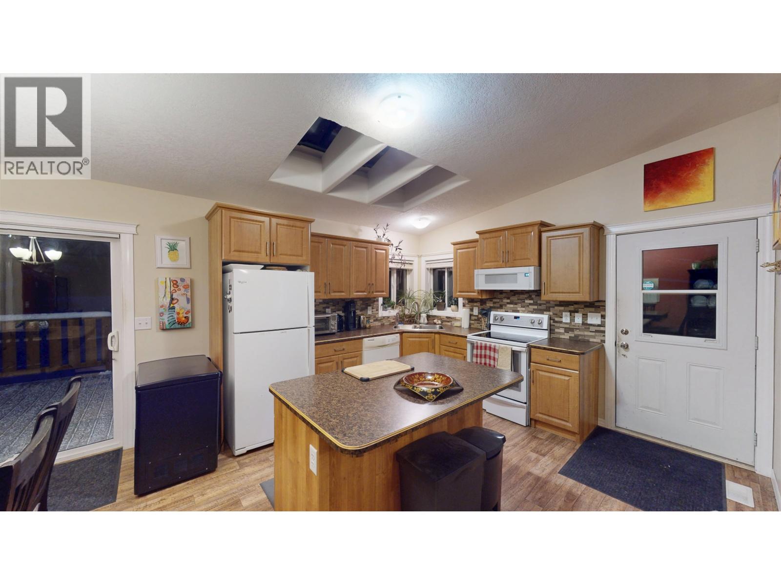 1094 Kupferschmidt Road, Quesnel, British Columbia  V2J 6G9 - Photo 4 - R3088059