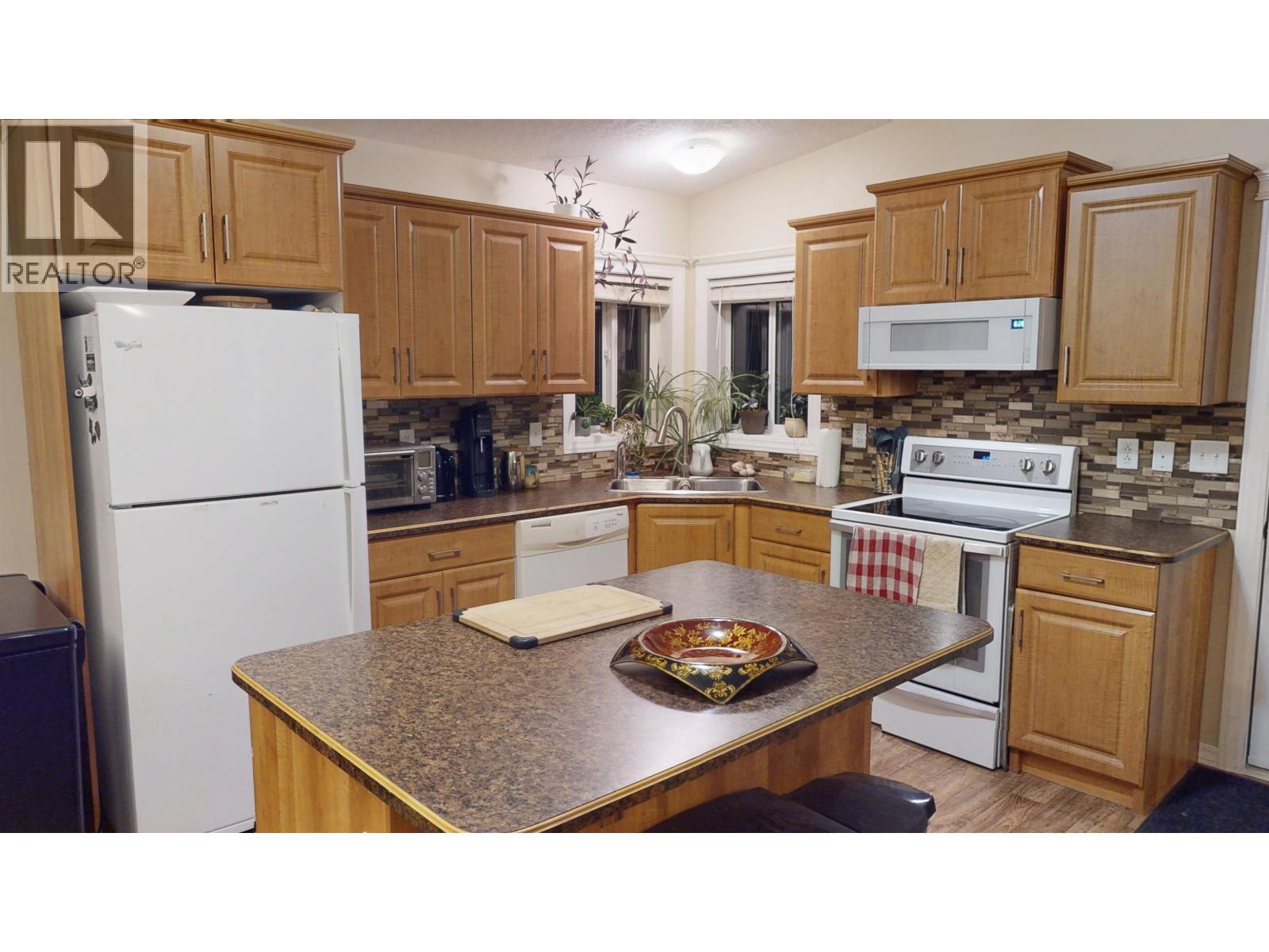 1094 Kupferschmidt Road, Quesnel, British Columbia  V2J 6G9 - Photo 6 - R3088059