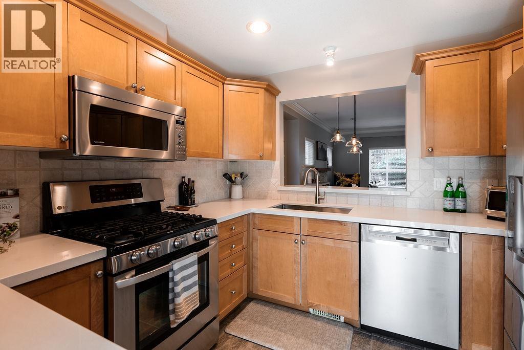 9 2688 Mountain Highway, North Vancouver, British Columbia  V7J 2N5 - Photo 15 - R3089324