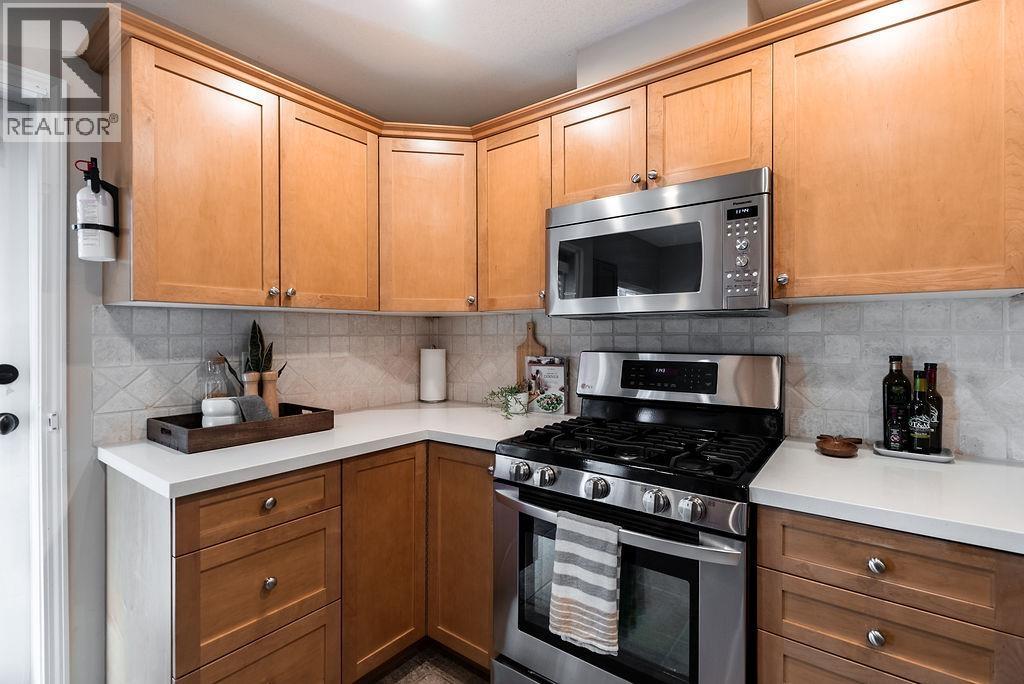 9 2688 Mountain Highway, North Vancouver, British Columbia  V7J 2N5 - Photo 17 - R3089324