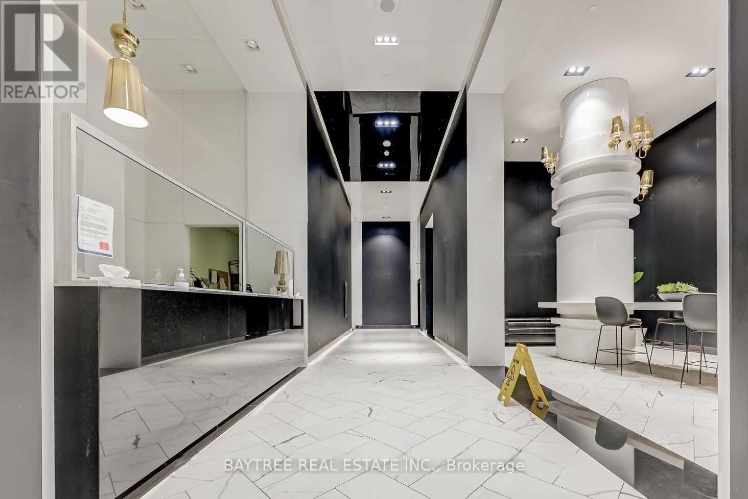 2015 - 87 Peter Street, Toronto, Ontario  M5V 0P1 - Photo 14 - C12784874