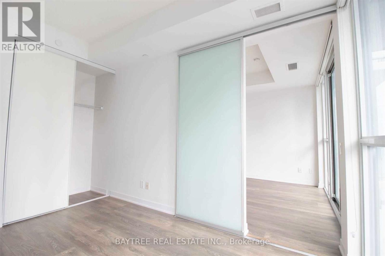 2015 - 87 Peter Street, Toronto, Ontario  M5V 0P1 - Photo 6 - C12784874