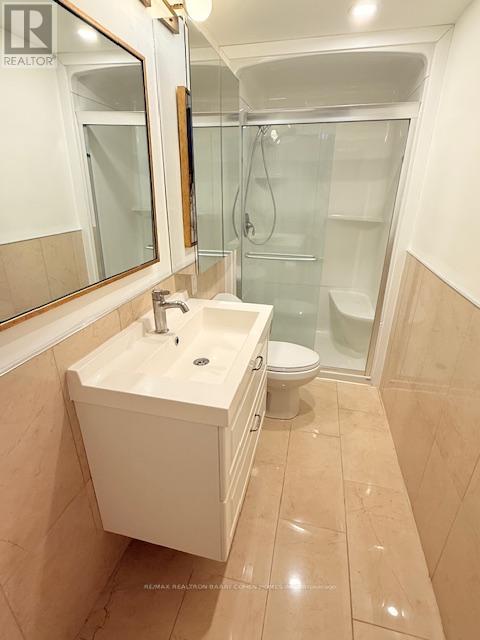 26 Larkfield Drive, Toronto (Banbury-Don Mills), Ontario  M3B 2H1 - Photo 9 - C12784902