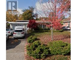 26 LARKFIELD DRIVE, Toronto, Ontario