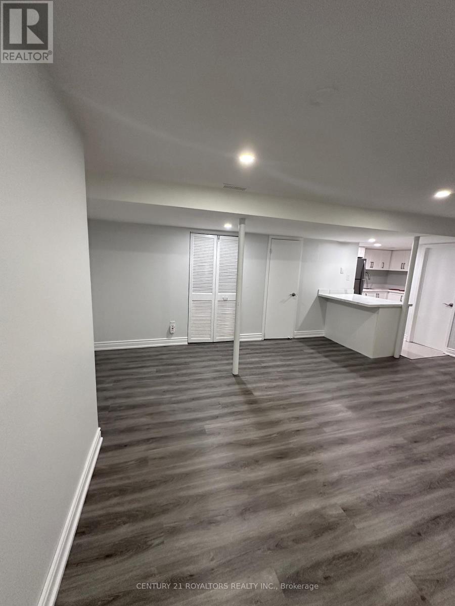 Lower - 50 Marbury Crescent, Toronto, Ontario  M3A 2G2 - Photo 11 - C12784904