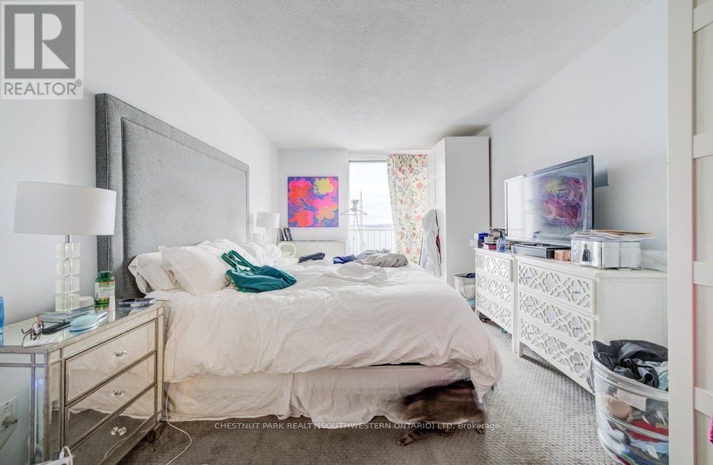 1017 - 33 Harbour Square, Toronto, Ontario  M5J 2G2 - Photo 26 - C12784908