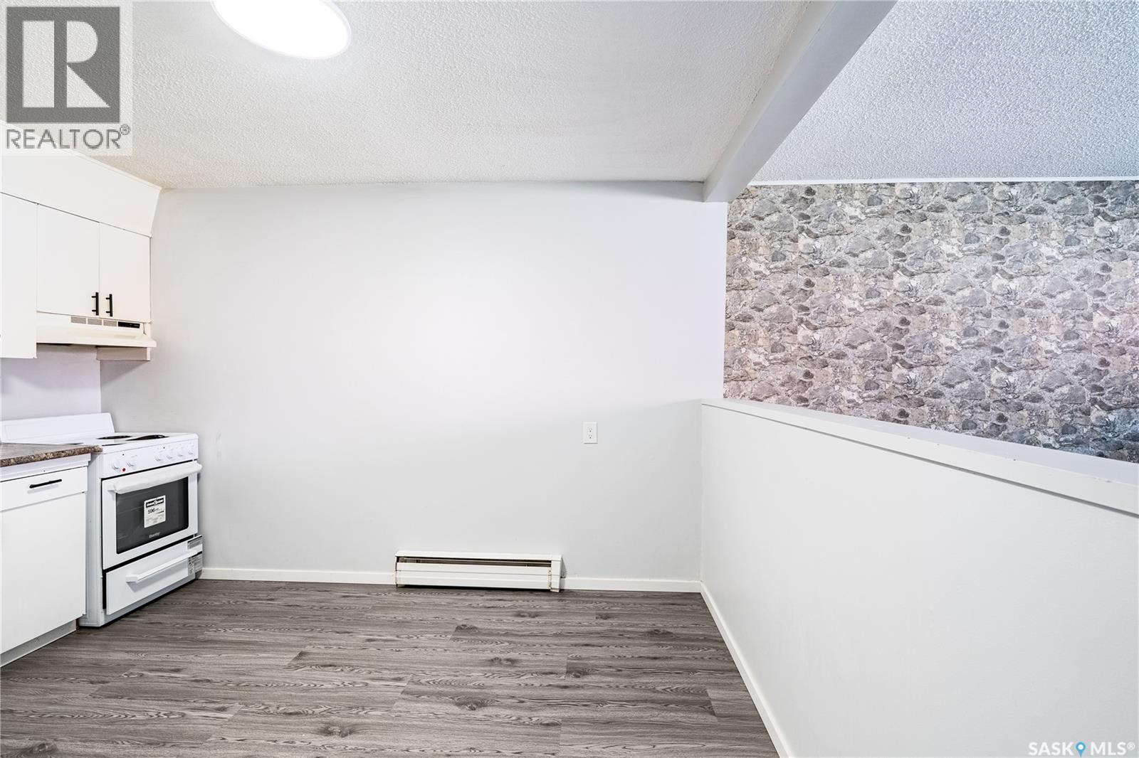 4 38 Spence Street, Regina, Saskatchewan  S4S 4H4 - Photo 7 - SK028471