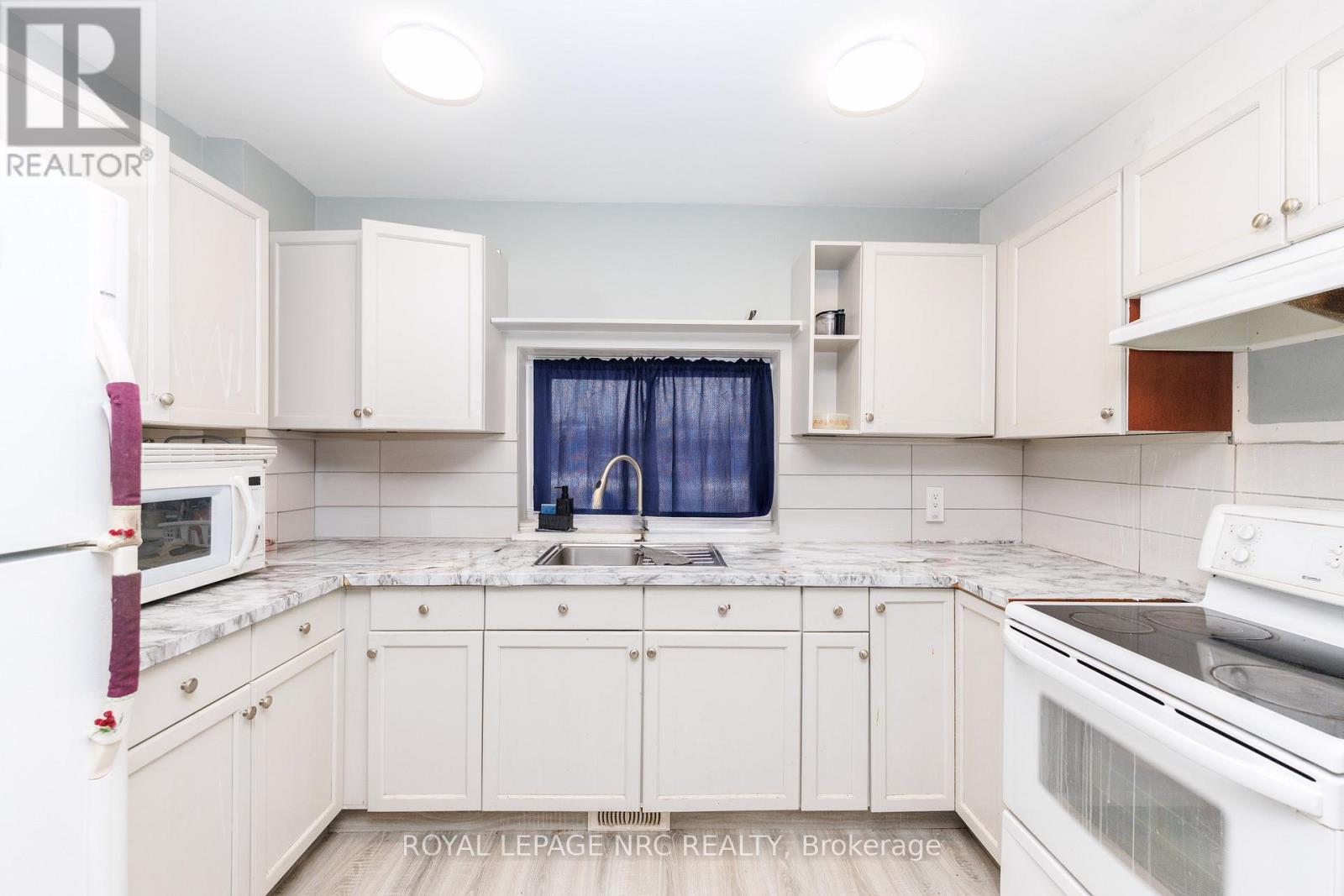 625 Lincoln Street, Welland (Lincoln/crowland), Ontario  L3B 4R2 - Photo 12 - X12778884