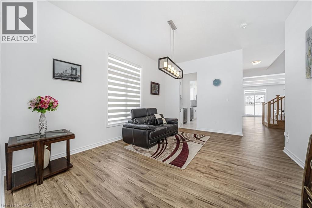 158 Savannah Ridge Drive, Paris, Ontario  N3L 0L5 - Photo 4 - 40804423