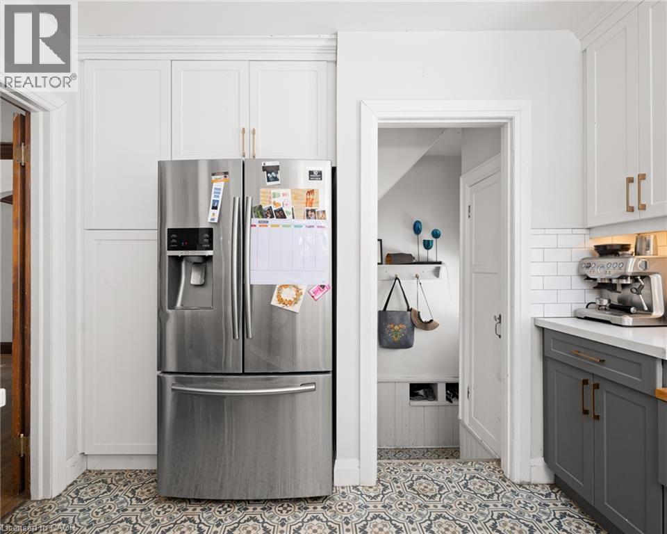 775 S Queen Street S, Kitchener, Ontario  N2M 1A5 - Photo 5 - 40804392