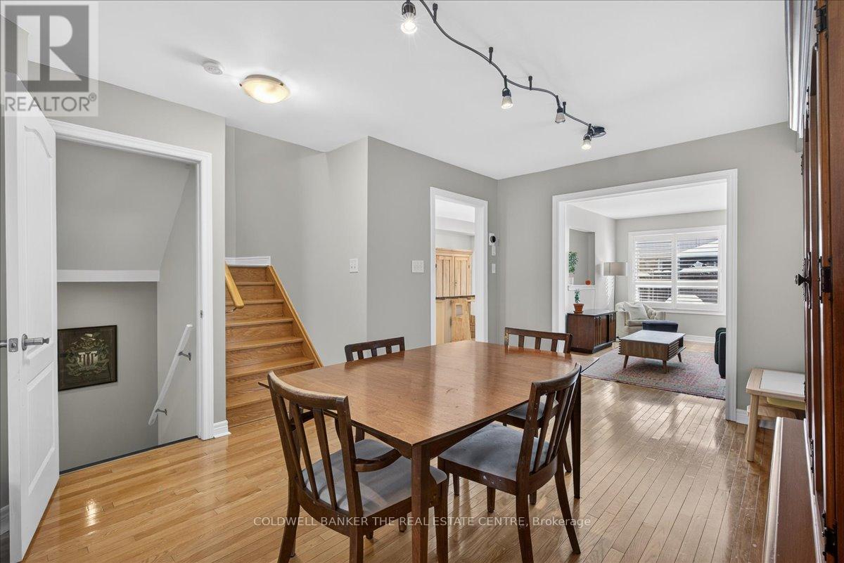 70 Margaret Graham Crescent, East Gwillimbury (Mt Albert), Ontario  L0G 1M0 - Photo 11 - N12784758