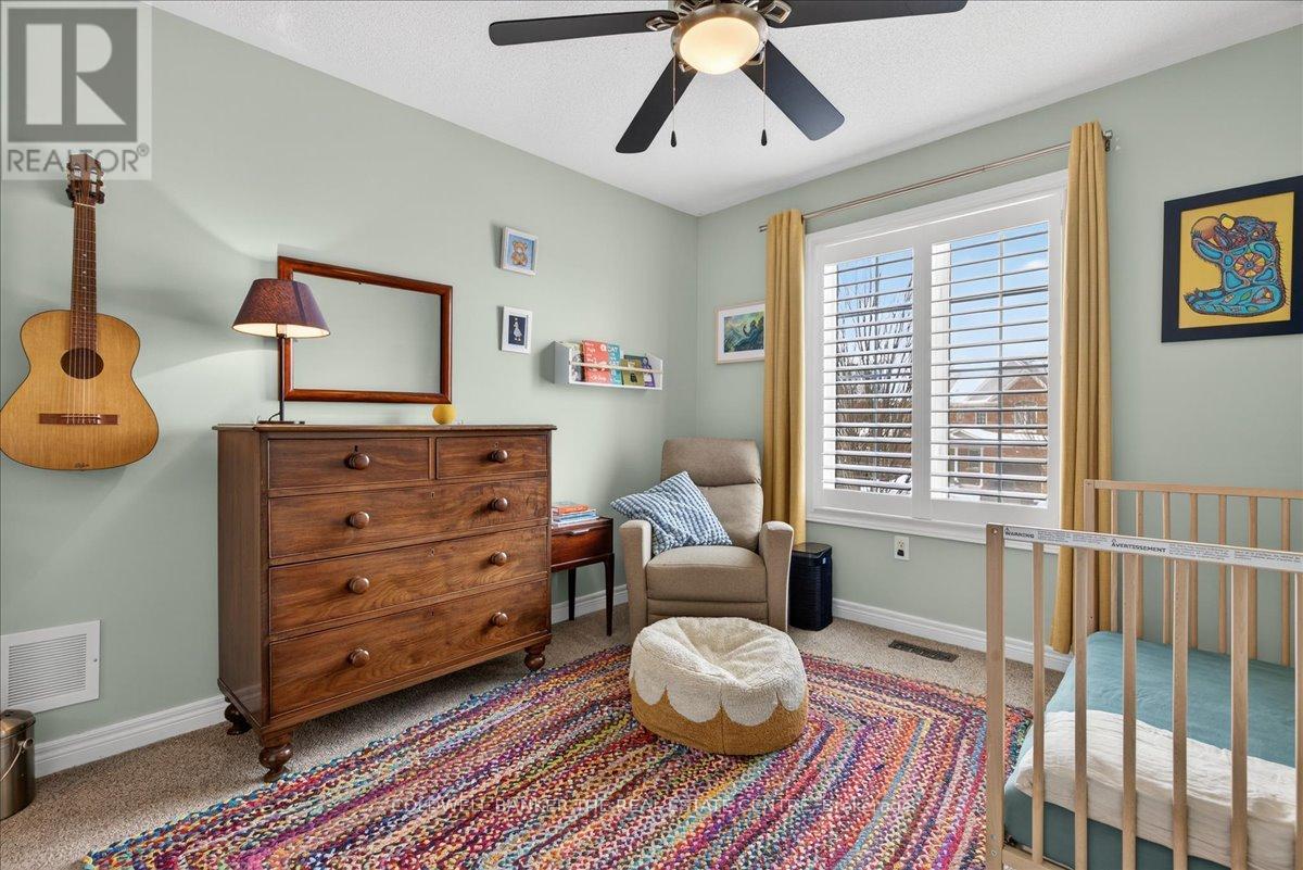 70 Margaret Graham Crescent, East Gwillimbury (Mt Albert), Ontario  L0G 1M0 - Photo 32 - N12784758