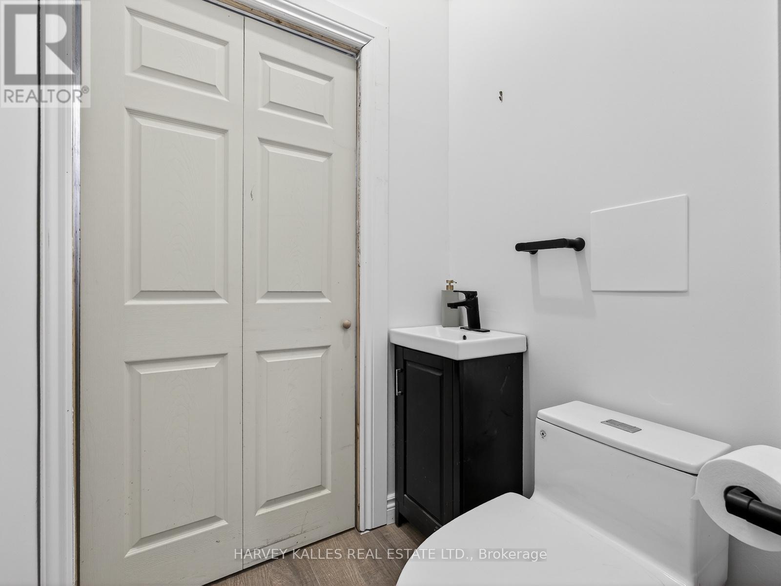 22 Second Street, Georgina, Ontario  L0E 1E0 - Photo 29 - N12784894