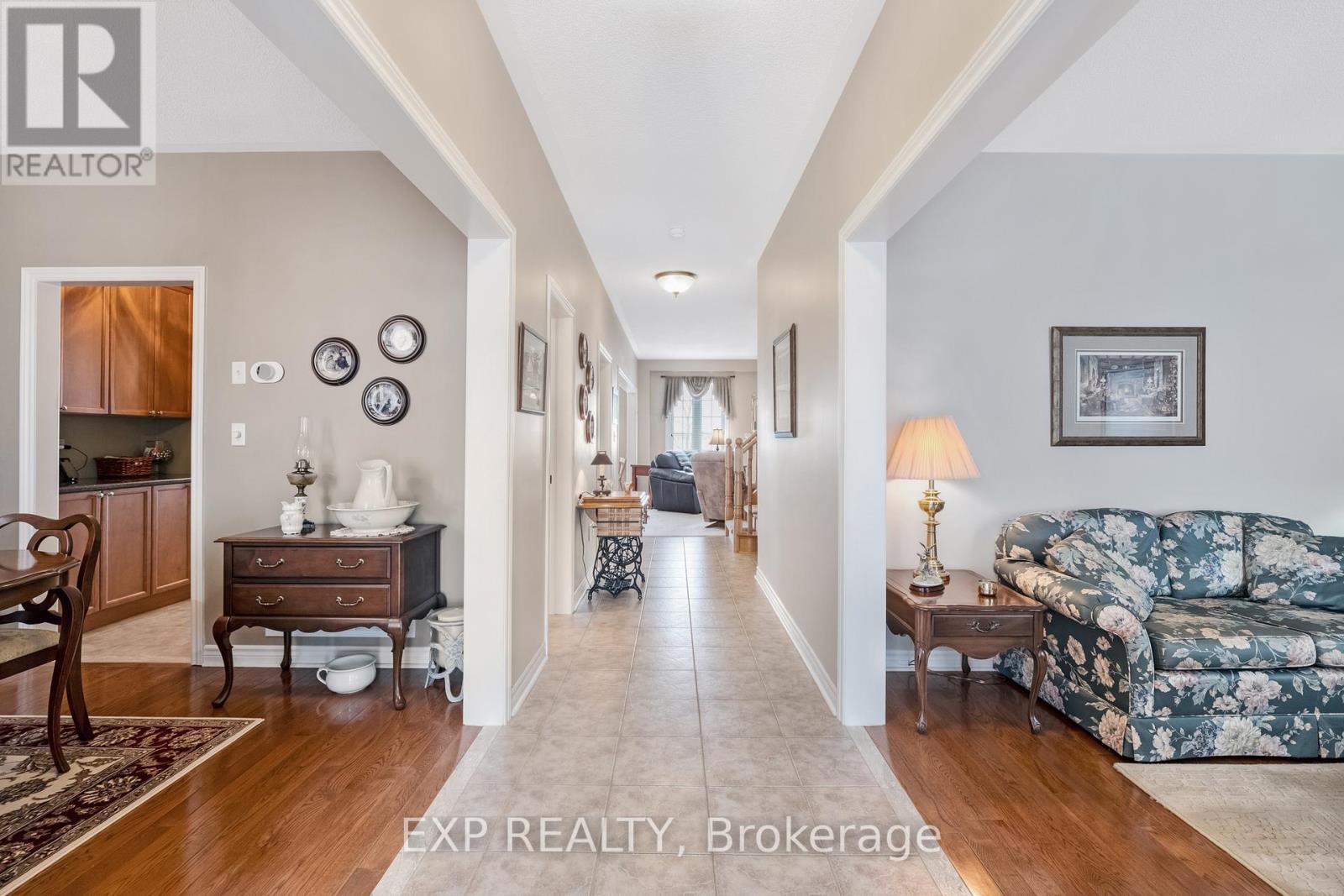 106 Succession Crescent, Barrie (Innis-Shore), Ontario  L4M 7G6 - Photo 7 - S12784858