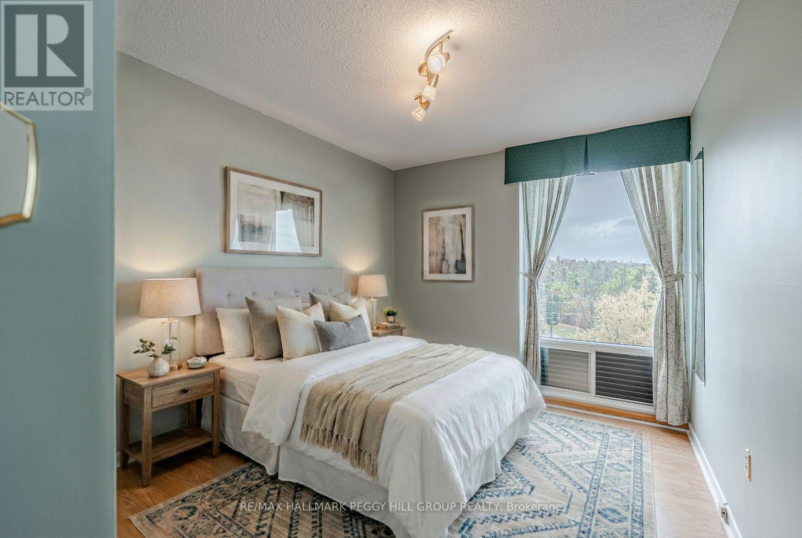 803 - 181 Collier Street, Barrie, Ontario  L4M 5L6 - Photo 9 - S12784916