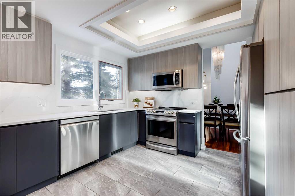 18, 35 Oakmount Court Sw, Calgary, Alberta  T2V 4Y3 - Photo 17 - A2276013