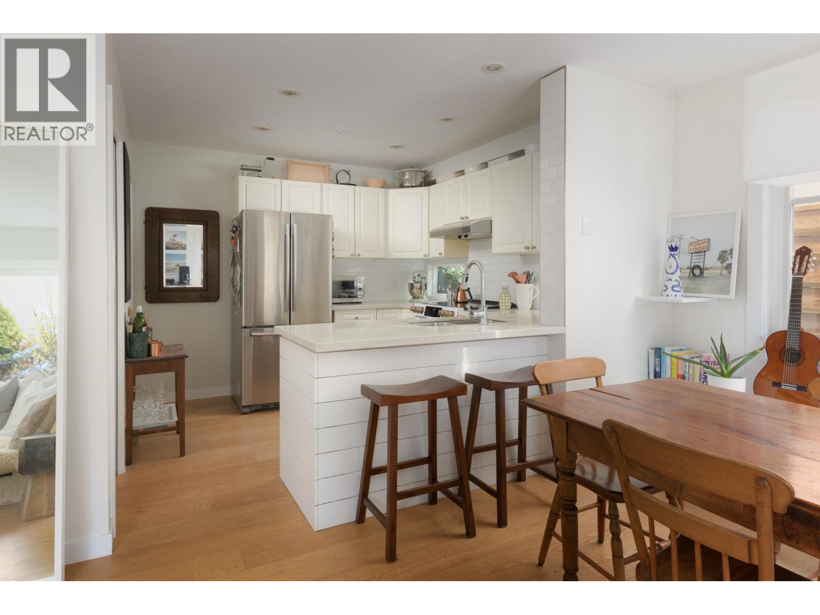 3260 W 8th Avenue, Vancouver, British Columbia  V6K 2C5 - Photo 12 - R3089197