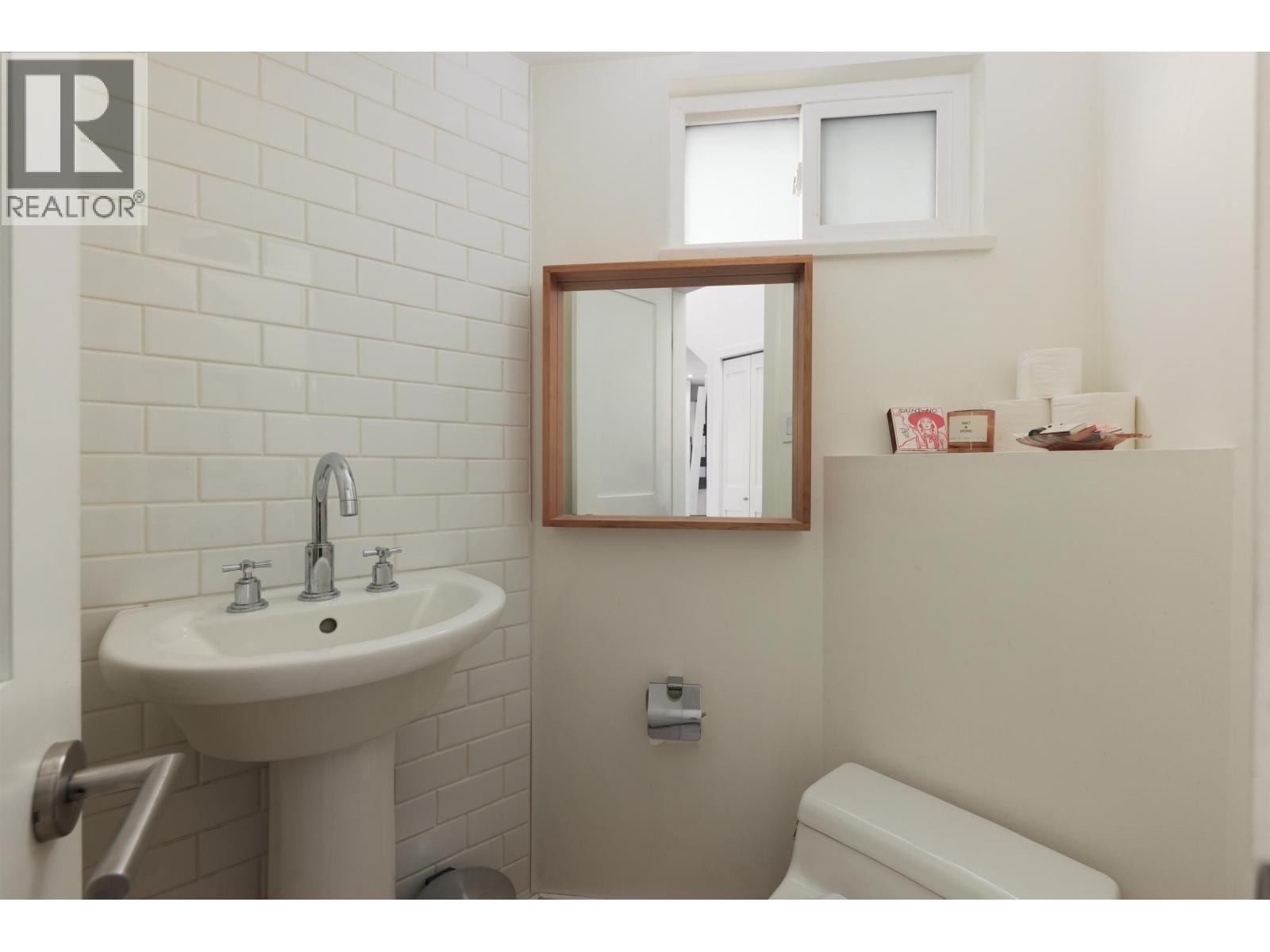 3260 W 8th Avenue, Vancouver, British Columbia  V6K 2C5 - Photo 16 - R3089197