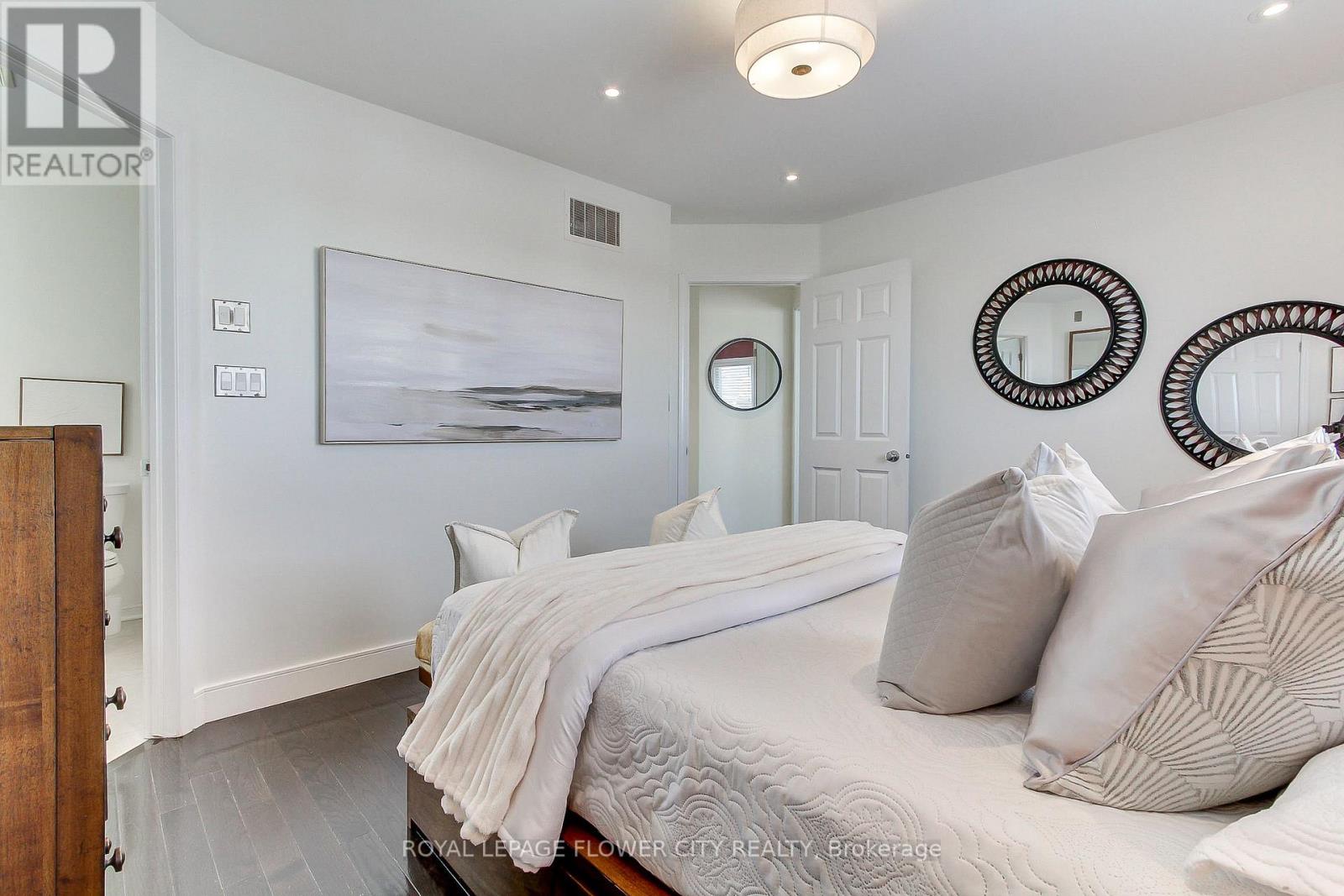 917 Mctrach Crescent, Milton, Ontario  L9T 1M5 - Photo 30 - W12784796