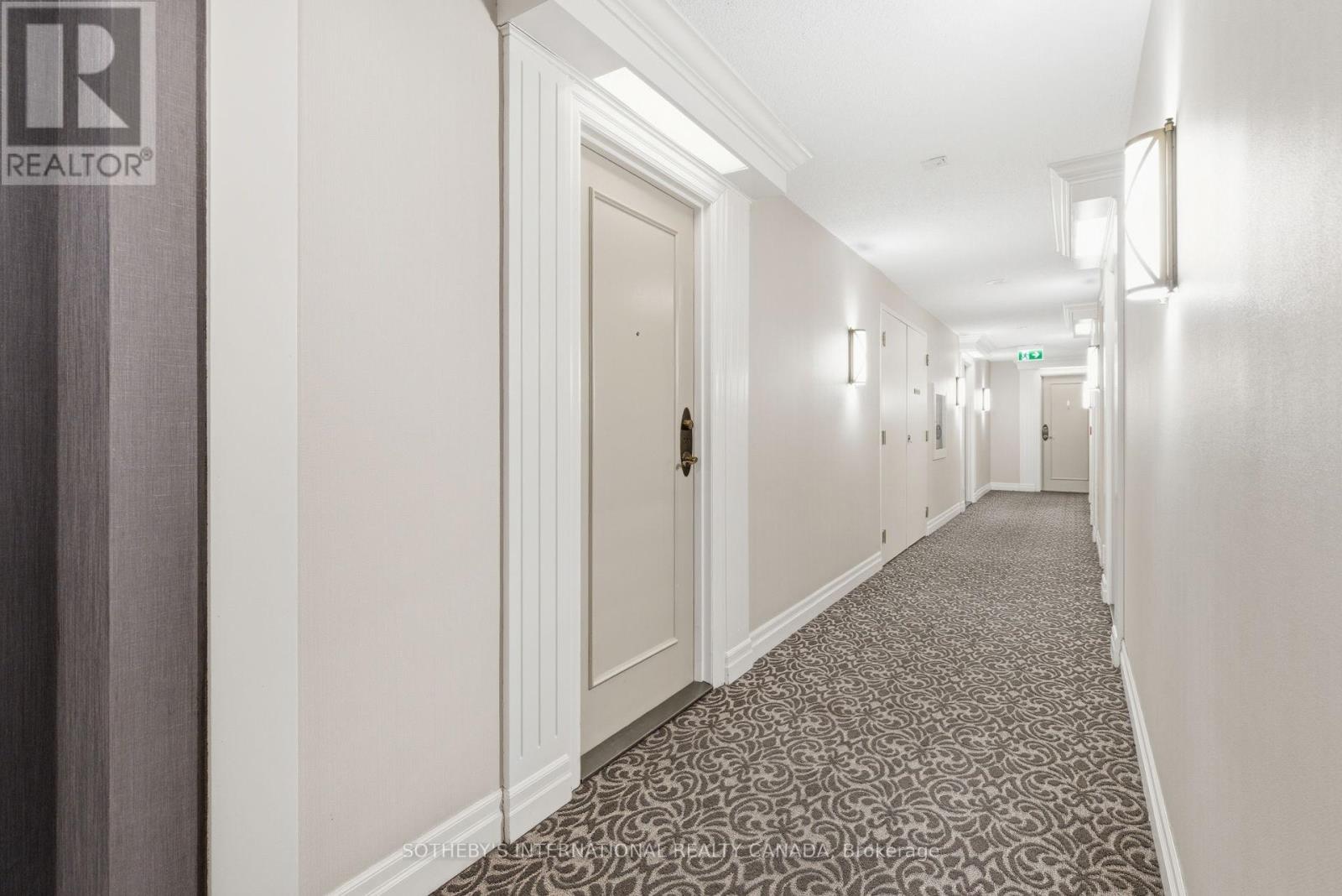 707 - 5229 Dundas Street W, Toronto, Ontario  M9B 6L9 - Photo 5 - W12784812