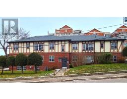 6 - 65 OLD MILL ROAD, Toronto, Ontario