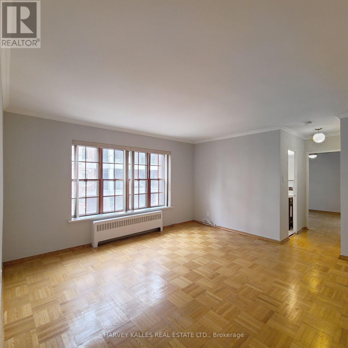 7 - 65 Old Mill Road, Toronto, Ontario  M8X 1G9 - Photo 8 - W12784842