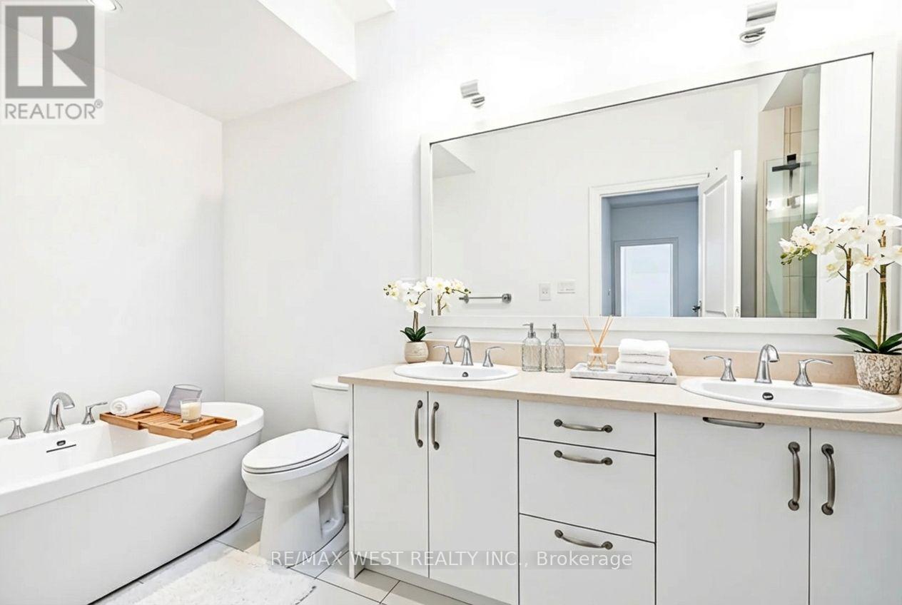 Th94 - 150 Joymar Drive, Mississauga, Ontario  L5M 2P6 - Photo 6 - W12784870