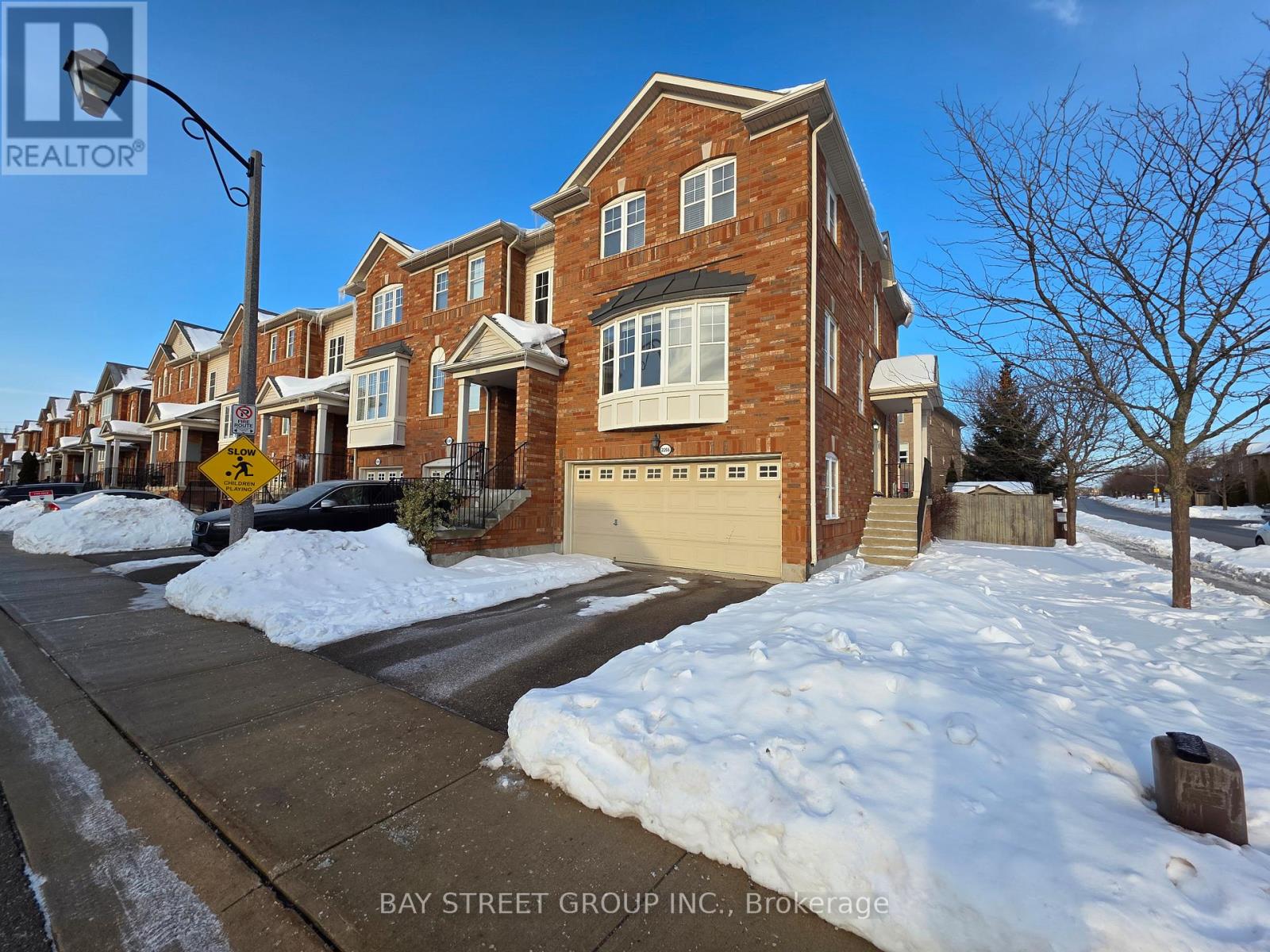 2266 Baronwood Drive, Oakville, Ontario  L6M 0G6 - Photo 1 - W12784900
