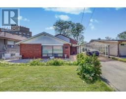 18 DE MARCO BOULEVARD, Toronto, Ontario