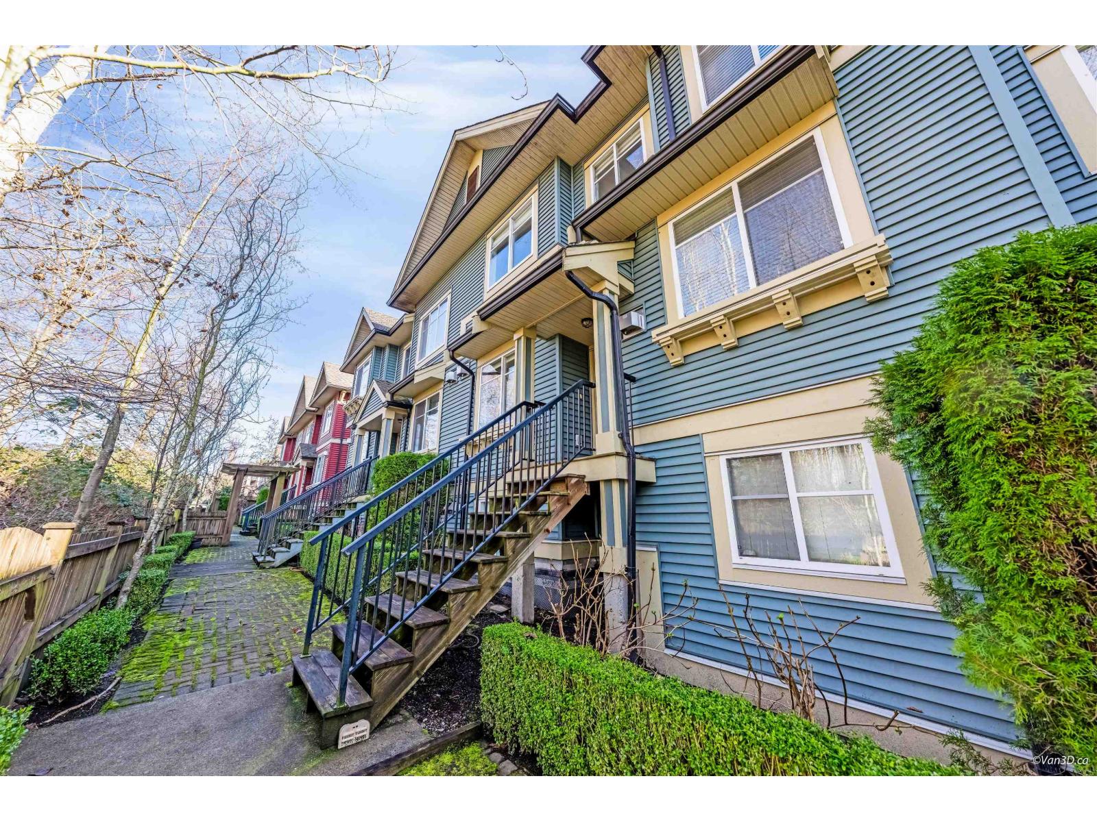 31 6635 192 STREET, Surrey, British Columbia