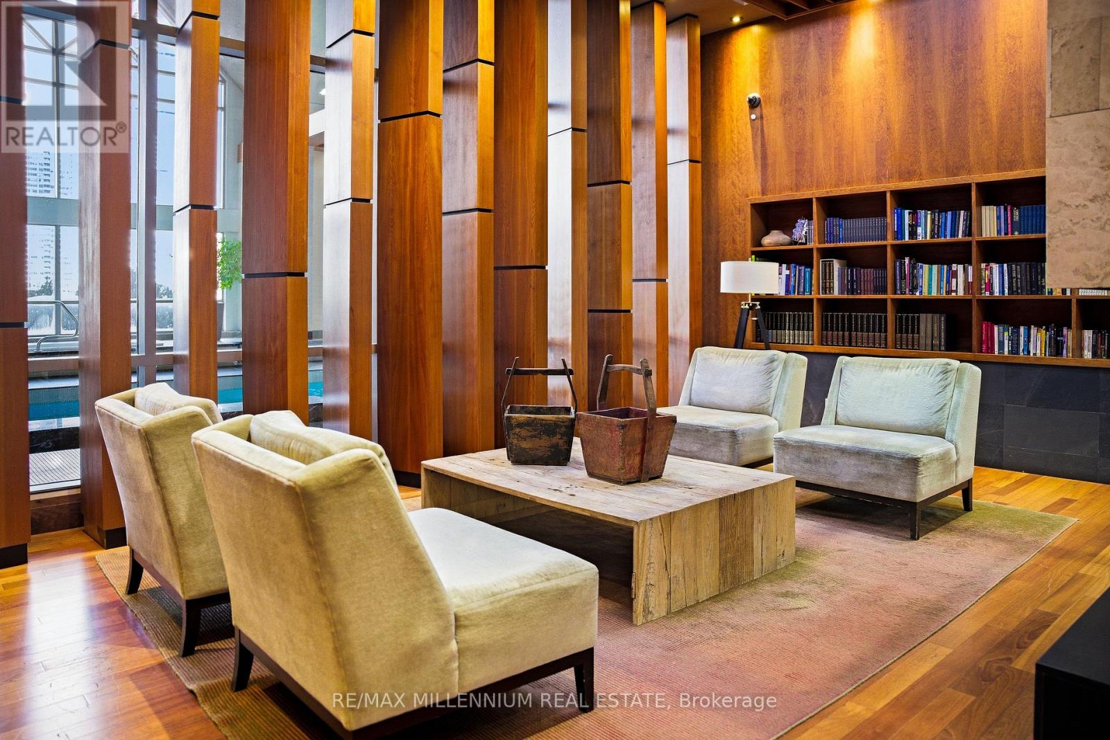 105 - 330 Princess Royal Drive, Mississauga, Ontario  L5B 4M8 - Photo 17 - W12783822