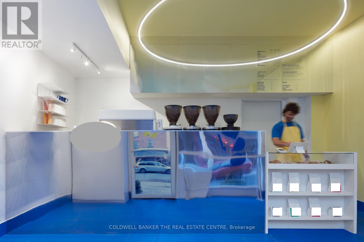 136 LAUDER AVENUE, Toronto, Ontario