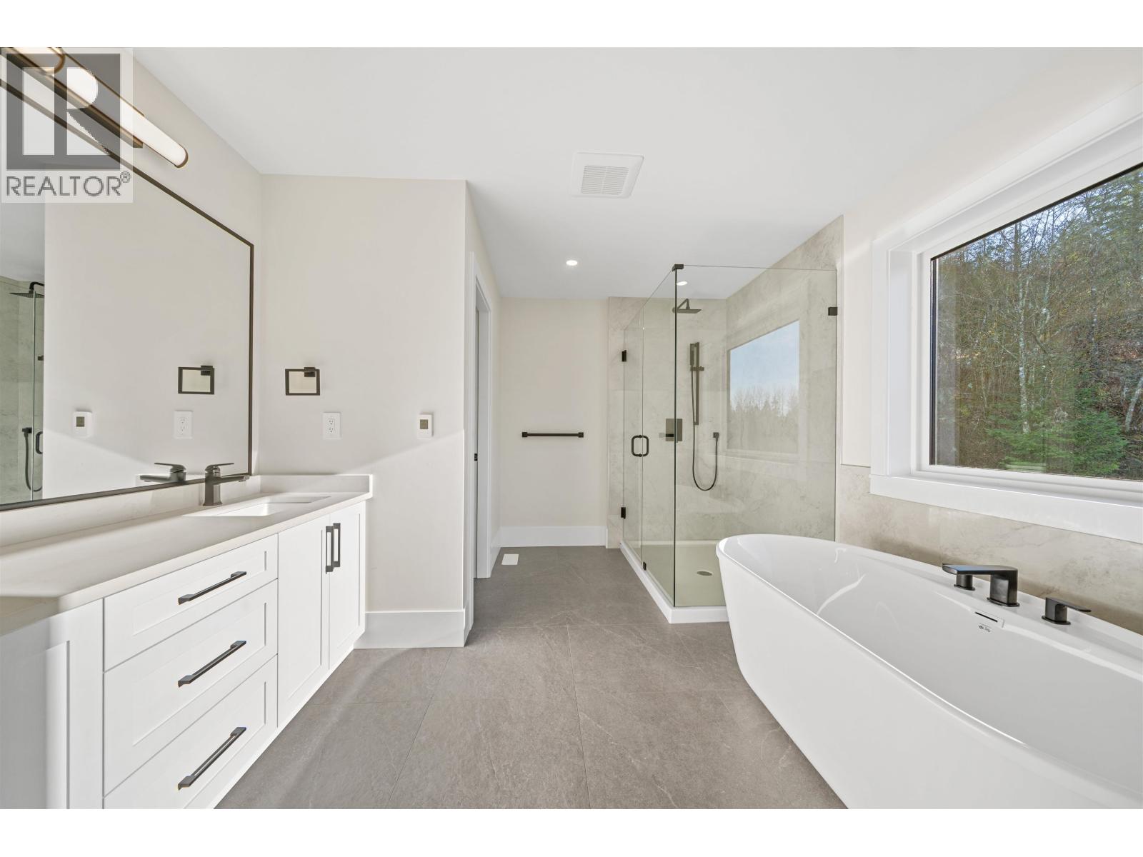 13544 Birdtail Drive, Maple Ridge, British Columbia  V4R 2P7 - Photo 19 - R3075426