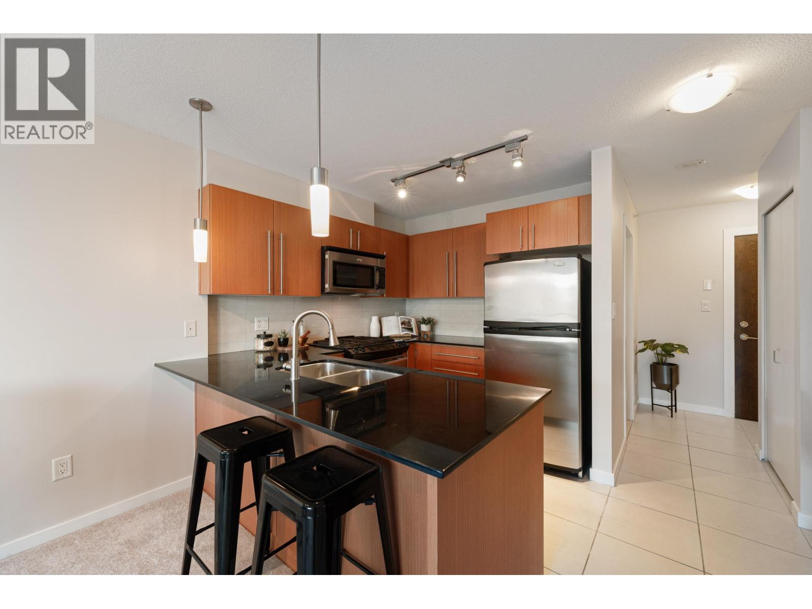 904 4888 Brentwood Drive, Burnaby, British Columbia  V5C 0C6 - Photo 8 - R3089394