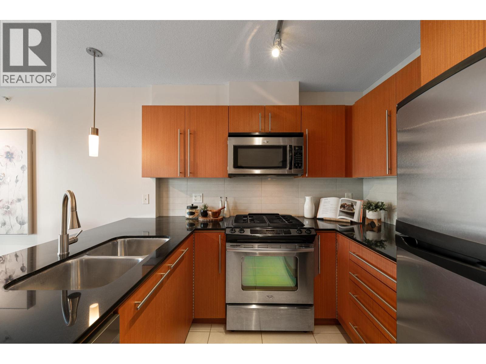 904 4888 Brentwood Drive, Burnaby, British Columbia  V5C 0C6 - Photo 6 - R3089394