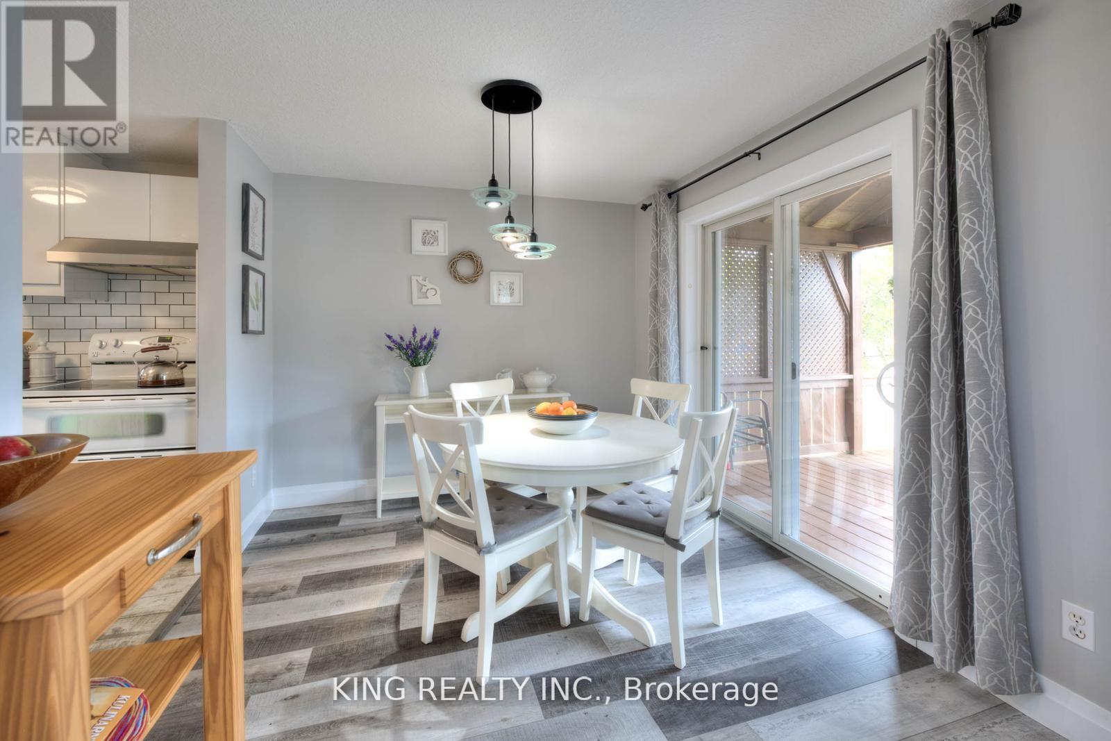 Unit #a - 682 Pinerow Crescent, Waterloo, Ontario  N2T 2K3 - Photo 7 - X12784766