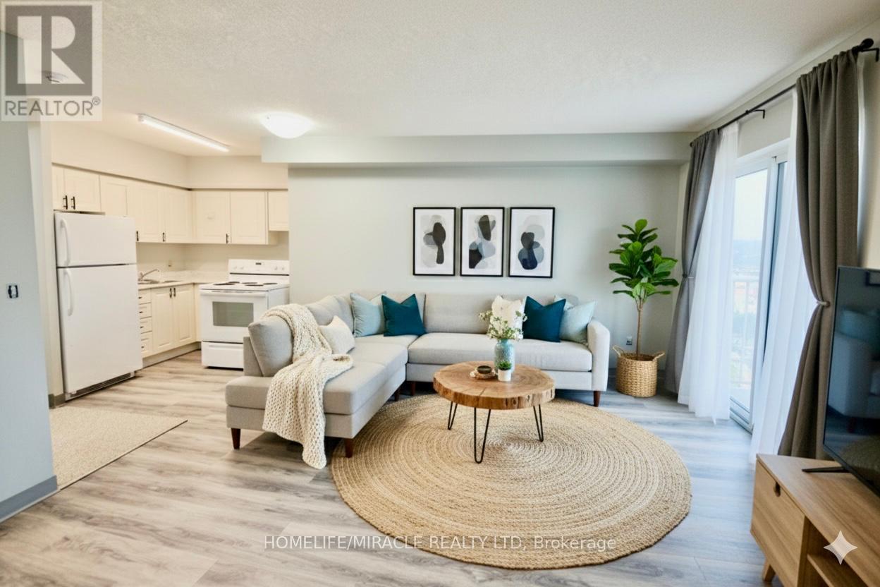 804 - 274 Erb Street W, Waterloo, Ontario  N2L 1W2 - Photo 6 - X12784792