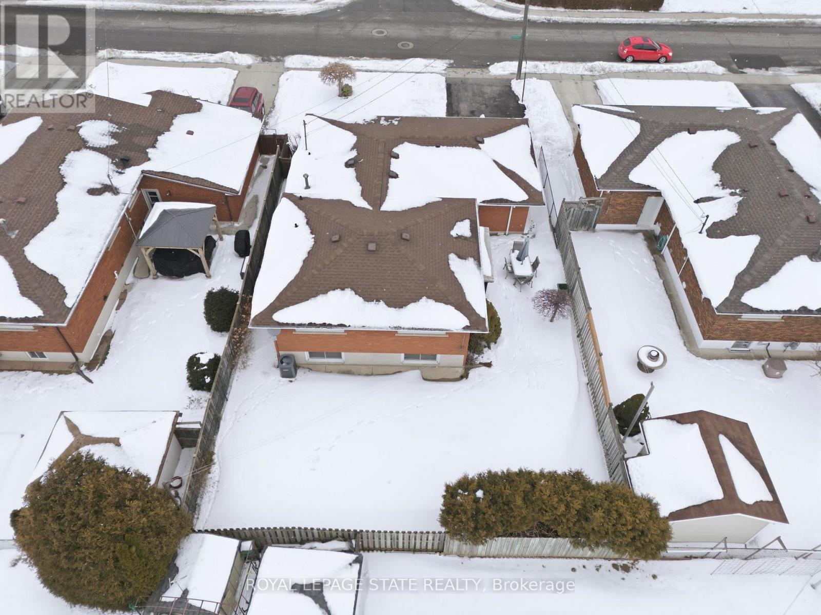 156 Kentley Drive, Hamilton, Ontario  L8E 1A7 - Photo 36 - X12784816