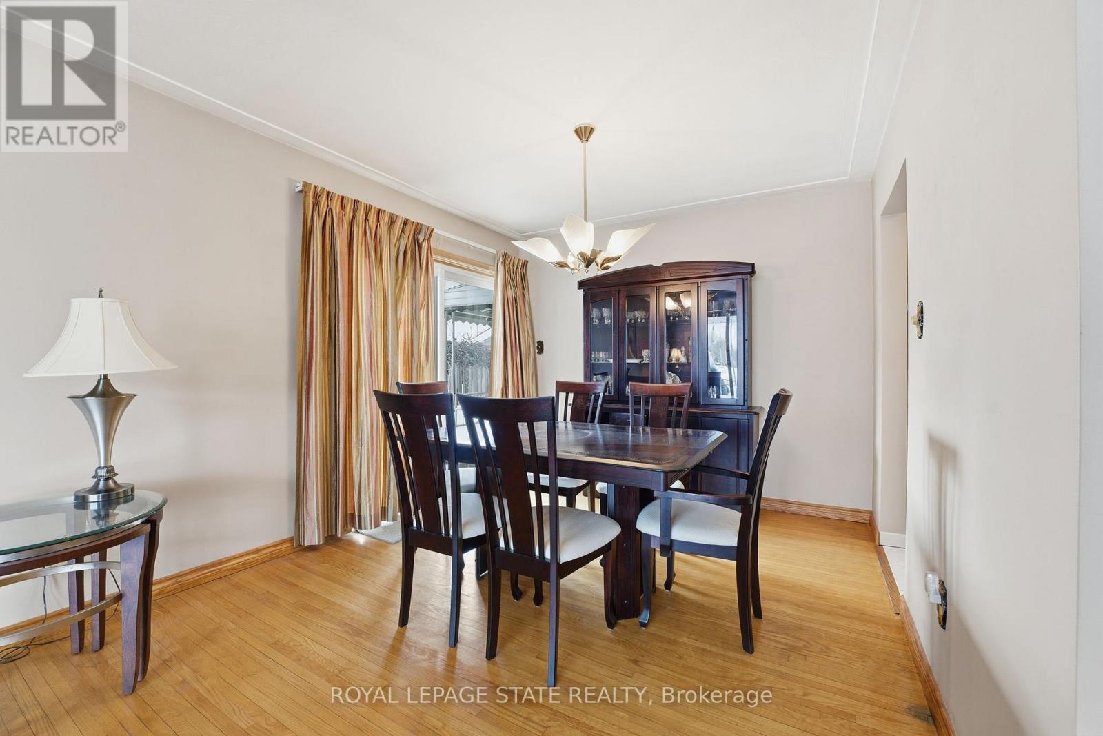 156 Kentley Drive, Hamilton, Ontario  L8E 1A7 - Photo 9 - X12784816