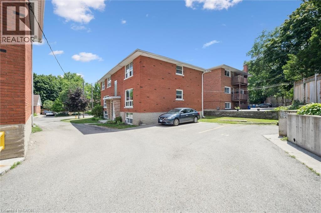 275-279 Herbert Street, Waterloo, Ontario  N2J 1V3 - Photo 9 - 40755755