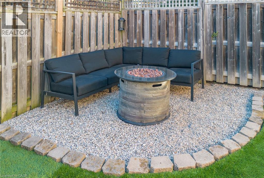 2511 Boros Road Unit# 11, Burlington, Ontario  L7M 5B2 - Photo 33 - 40779137