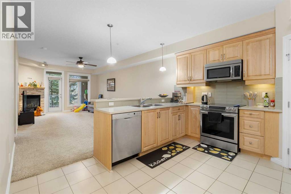 8103, 14 Hemlock Crescent Sw, Calgary, Alberta  T3C 2Z1 - Photo 3 - A2285448