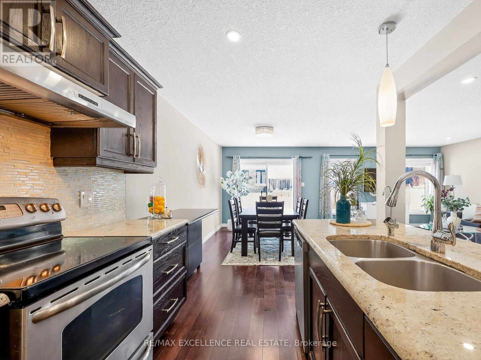 3329 Casson Way, London South, Ontario  N6L 0B9 - Photo 11 - X12784242