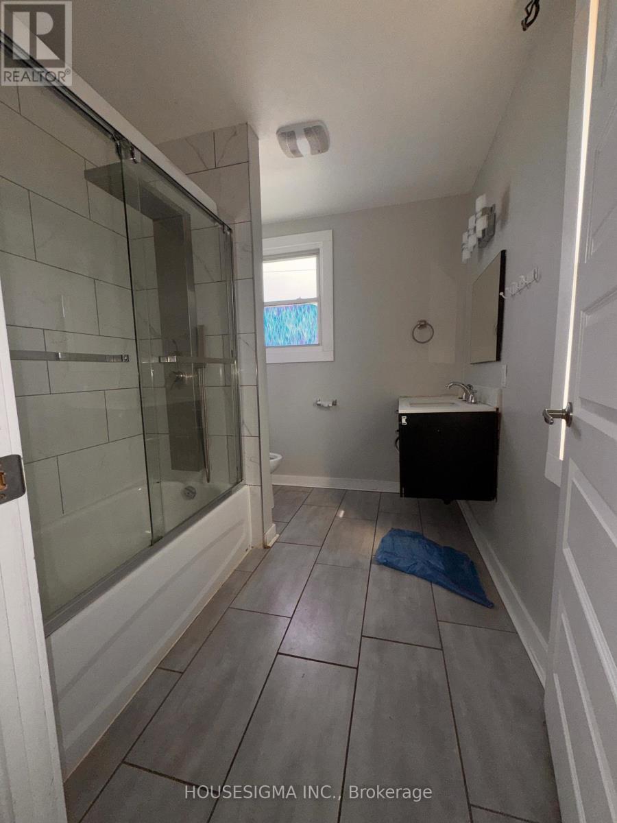 1227 Trafalgar Street S, London East, Ontario  N5Z 1H6 - Photo 10 - X12784986