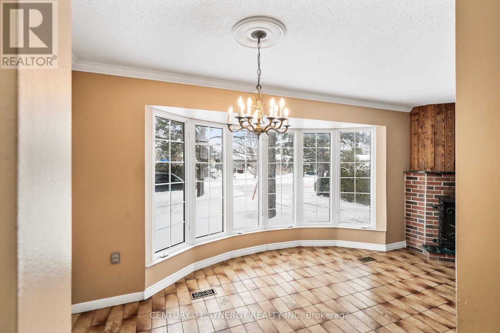 2414 Joliffe Street, Ottawa, Ontario  K1G 1G9 - Photo 16 - X12784970