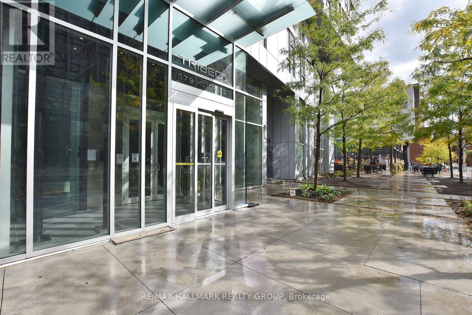 408 - 179 Metcalfe Street, Ottawa, Ontario  K2P 1P7 - Photo 3 - X12785032