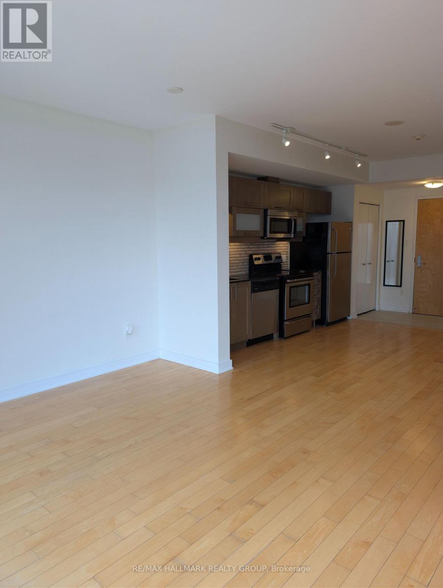 408 - 179 Metcalfe Street, Ottawa, Ontario  K2P 1P7 - Photo 8 - X12785032