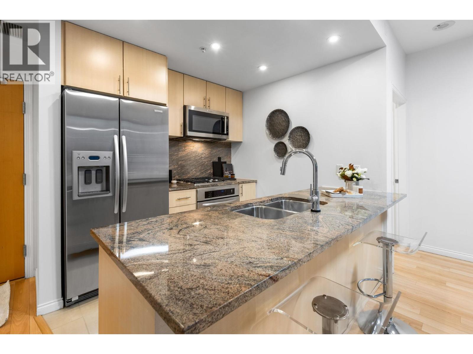 807 1211 Melville Street, Vancouver, British Columbia  V6E 0A7 - Photo 9 - R3089487