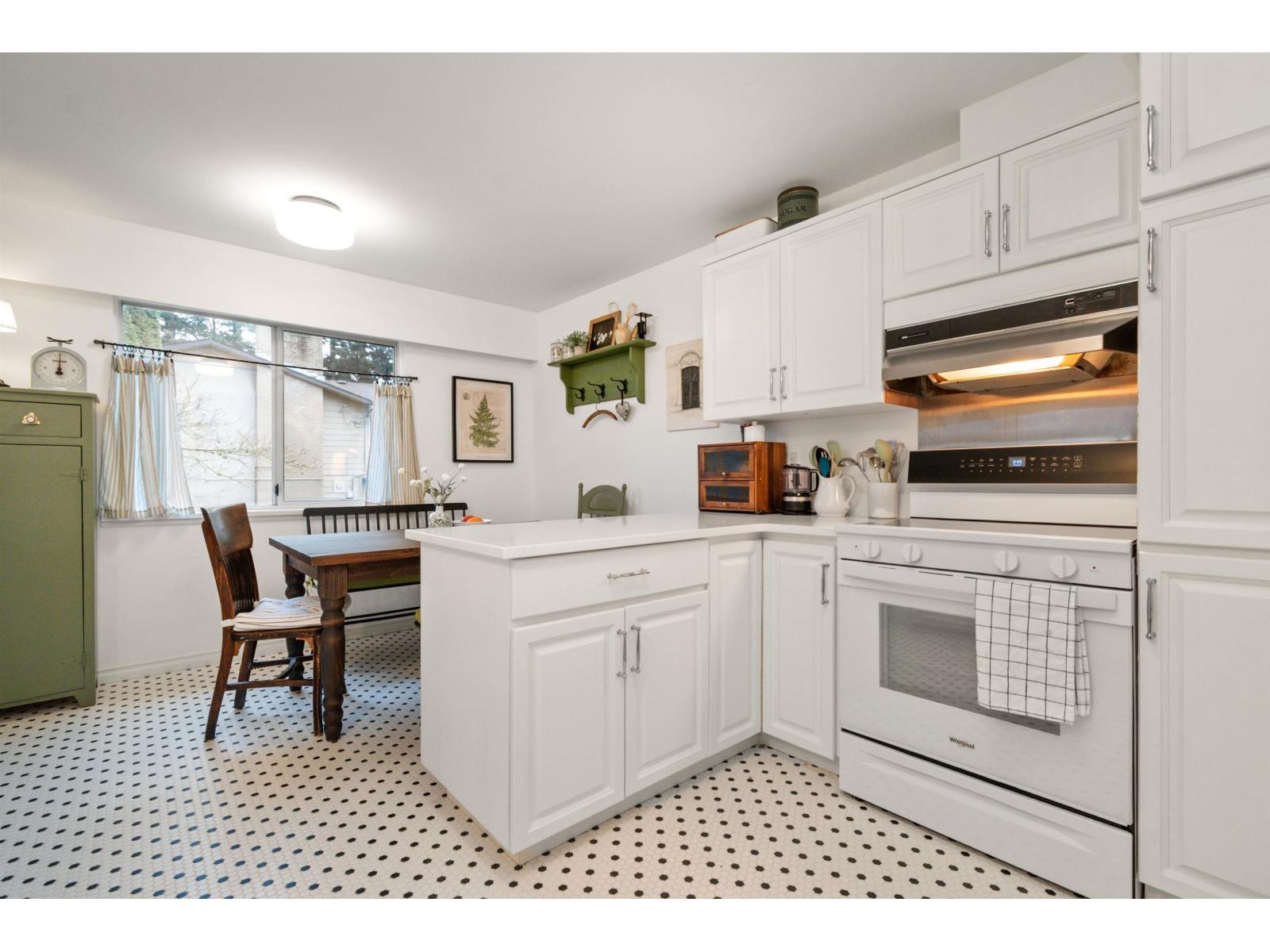 5896 Carter Road, Sardis South, Chilliwack, British Columbia  V2R 3J8 - Photo 10 - R3089488