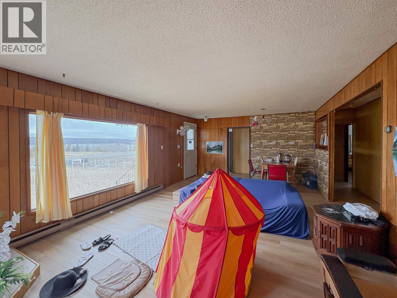 3763 Dodge Road, 100 Mile House, British Columbia  V0K 1T1 - Photo 13 - R3089370